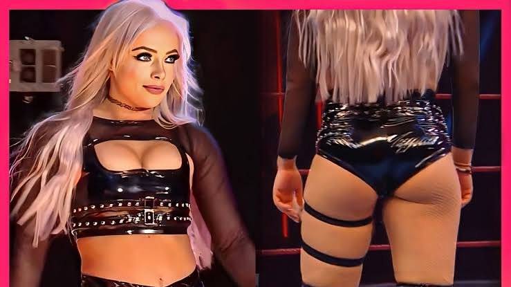 Liv Morgan keeps that kitty shaved for real it seems
