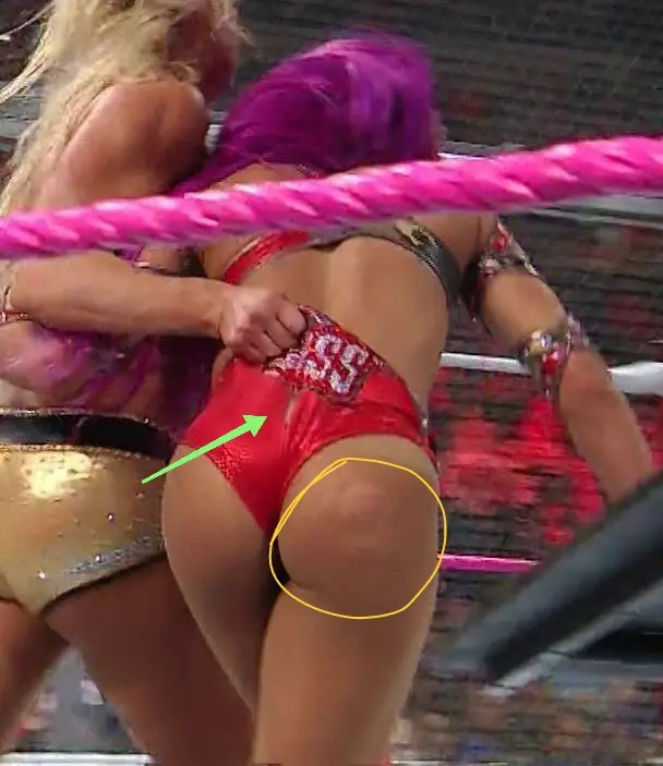 charlotte flair vs sasha banks